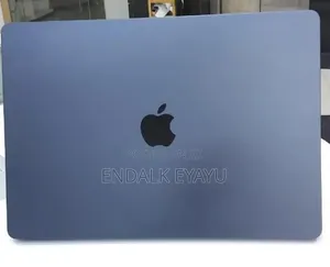 New Laptop Apple MacBook Air 2026 M5 16GB Apple M5 SSD 512GB