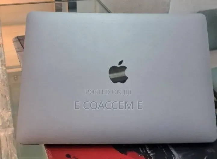 New Laptop Apple MacBook 16GB SSD 256GB