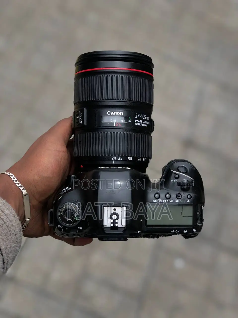 Canon 5d Mark Iv With 24-105mm II Lens