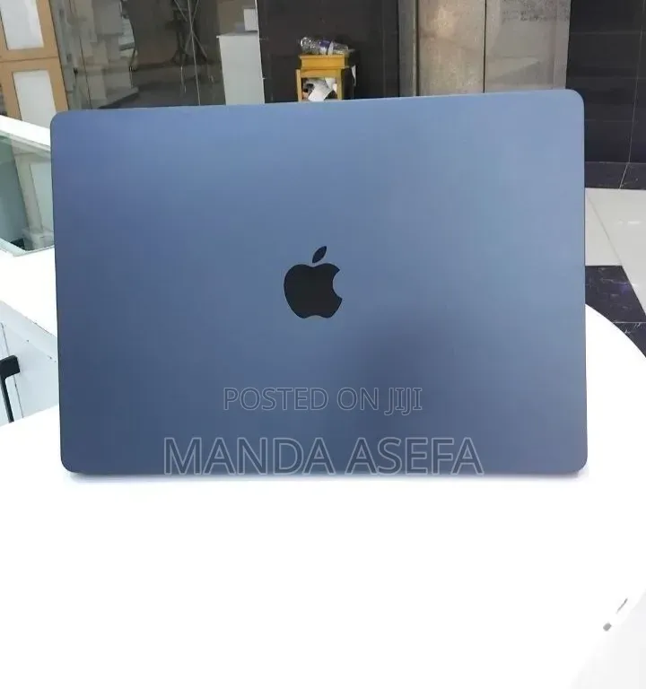 New Laptop Apple MacBook Air 2026 M5 16GB Apple M5 SSD 512GB