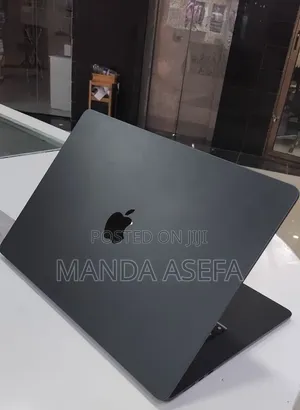 New Laptop Apple MacBook Air 2026 M5 16GB Apple M5 SSD 512GB