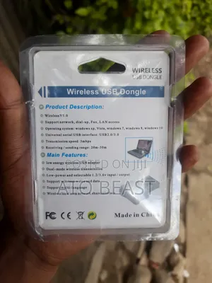 Bluetooth 5.0 USB Used to Add Wireless Connectivity to a Desktop