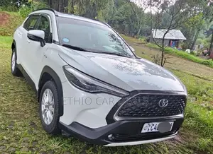 Toyota Corolla Cross 2023 White