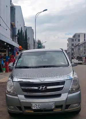 Hyundai Starex 2013 Silver