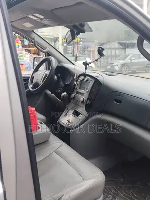 Hyundai Starex 2013 Silver