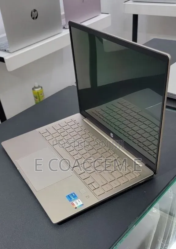 New Laptop HP 16GB Intel Core i5 SSD 512GB