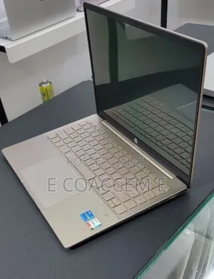 New Laptop HP 16GB Intel Core i5 SSD 512GB