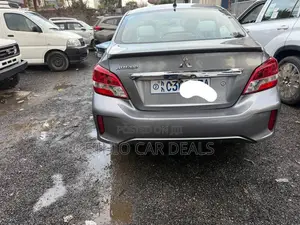 Mitsubishi Attrage 2021 Gray