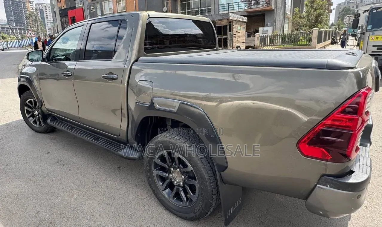 Toyota Hilux 2021