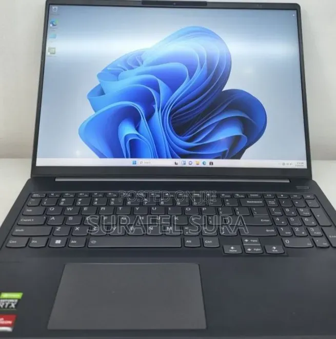 New Laptop Lenovo IdeaPad 1 16GB AMD Ryzen 7 SSD 512GB