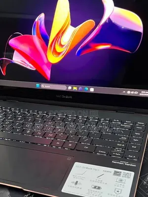 New Laptop Asus ZenBook UX303UA 16GB Intel Core i7 SSD 512GB