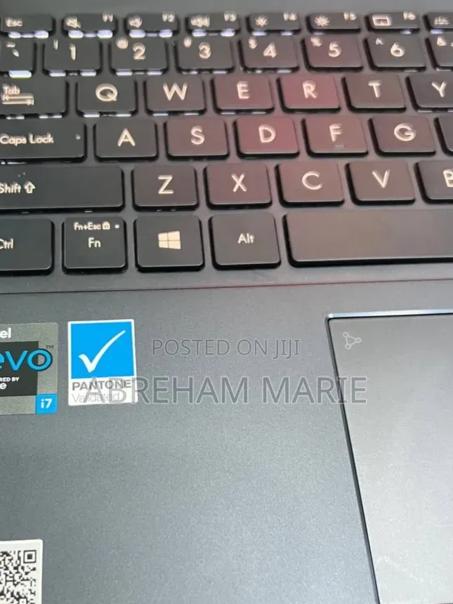 New Laptop Asus ZenBook UX303UA 16GB Intel Core i7 SSD 512GB