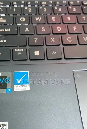 New Laptop Asus ZenBook UX303UA 16GB Intel Core i7 SSD 512GB