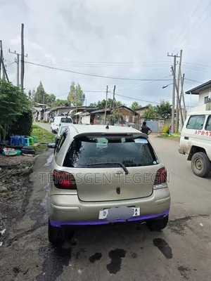 Toyota Vitz 2004