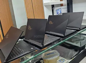 New Laptop Asus ROG Strix G16 G614 16GB Intel Core i7 SSD 512GB
