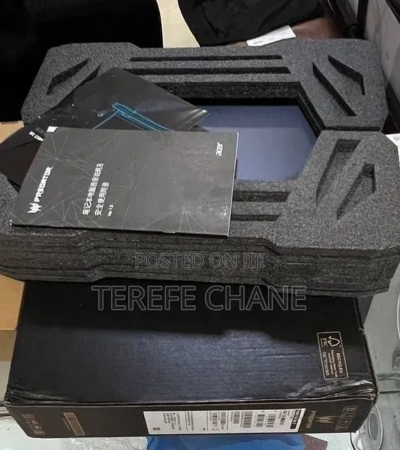 New Laptop Acer Predator Helios Neo 16 16GB Intel Core i9 SSD 1T