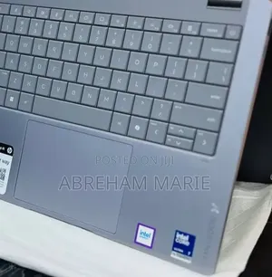 New Laptop HP OmniBook Ultra Flip 14" 16GB Intel Core Ultra 7 SSD 1T
