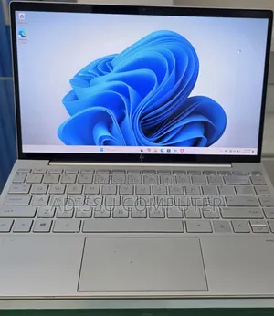 New Laptop HP Envy 13 16GB Intel Core i5 SSD 512GB