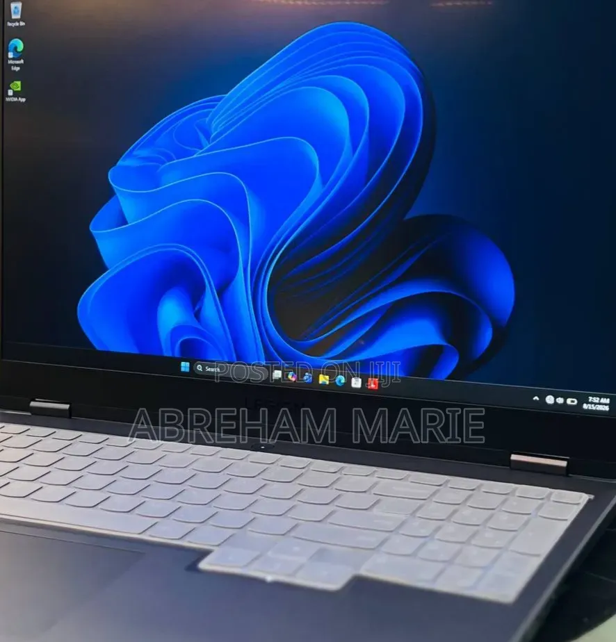 New Laptop Lenovo Legion 5 16GB AMD Ryzen 7 SSD 1T