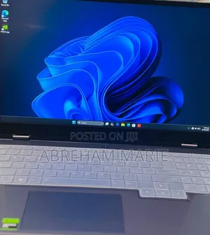 New Laptop Lenovo Legion 5 16GB AMD Ryzen 7 SSD 1T