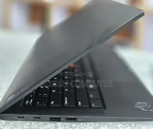 New Laptop Lenovo ThinkPad T14s Gen 1 16GB Intel Core i7 SSD 512GB