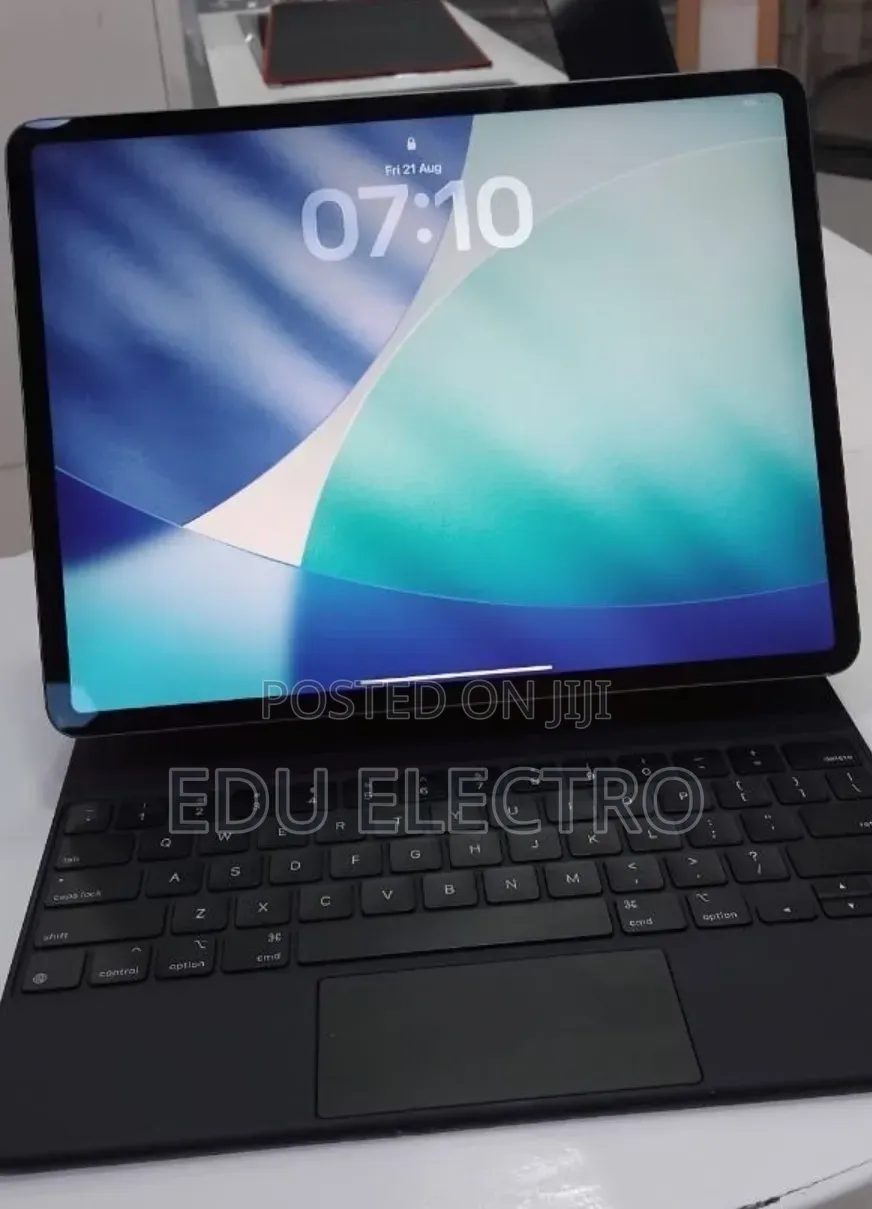 New Lenovo ideapad 256 GB Black