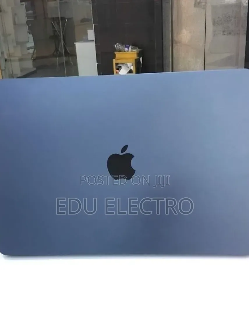 New Laptop Apple MacBook Air 2026 M5 16GB Apple M5 SSD 512GB