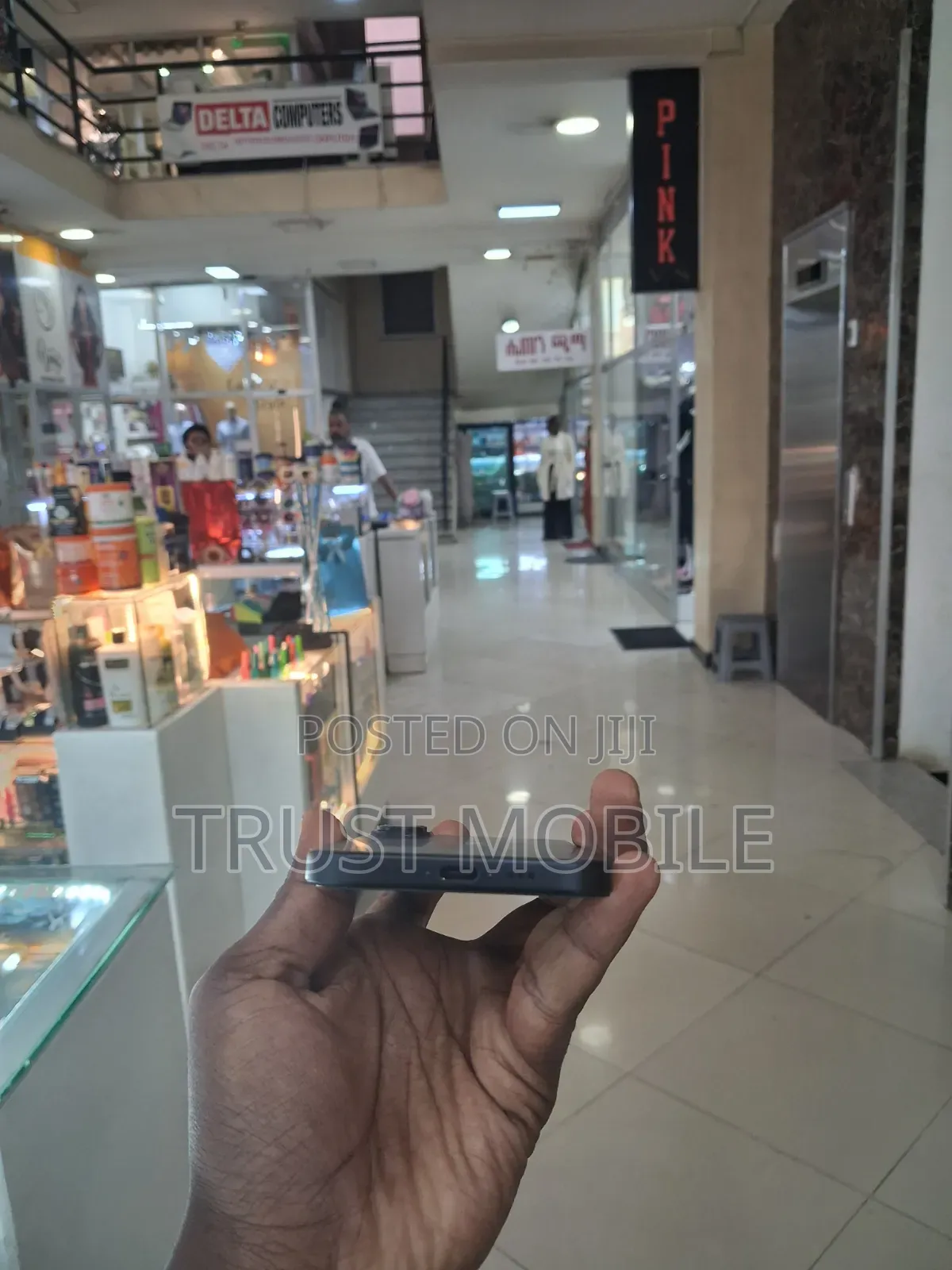 Apple iPhone 16 128 GB Black