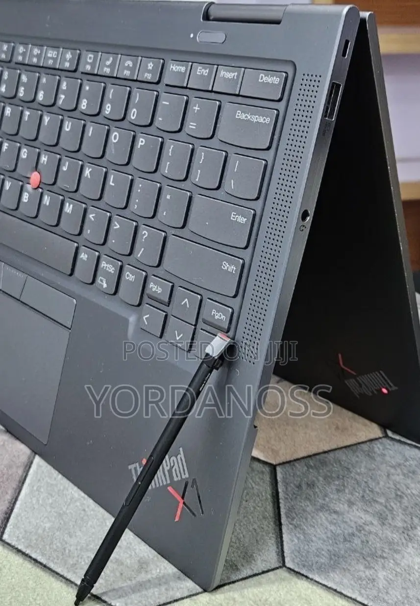 New Laptop Lenovo ThinkPad X1 Yoga 16GB Intel Core i7 SSD 512GB