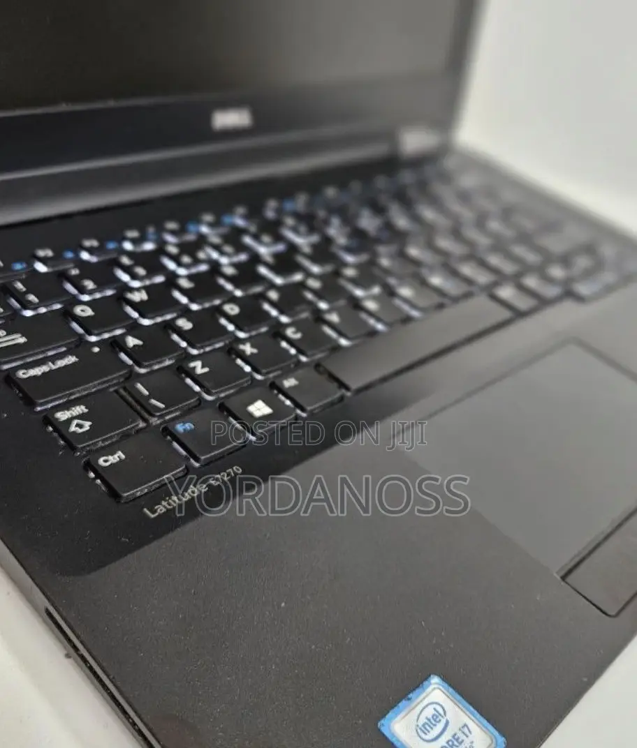 New Laptop Dell Latitude 5310 8GB Intel Core i7 SSD 512GB