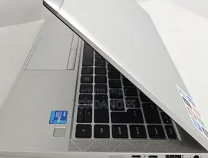 New Laptop HP EliteBook 840 G8 16GB Intel Core i5 SSD 512GB