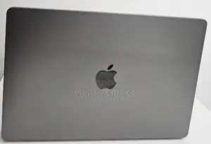Laptop Apple MacBook Air 2024 M3 8GB Apple M3 SSD 512GB