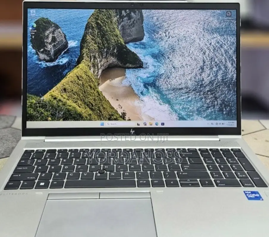 New Laptop HP EliteBook 850 G8 16GB Intel Core i7 SSD 512GB