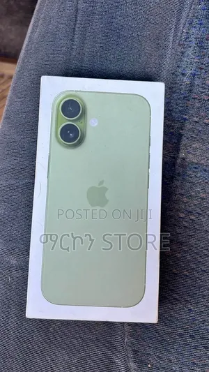 New Apple iPhone 17 256 GB Green