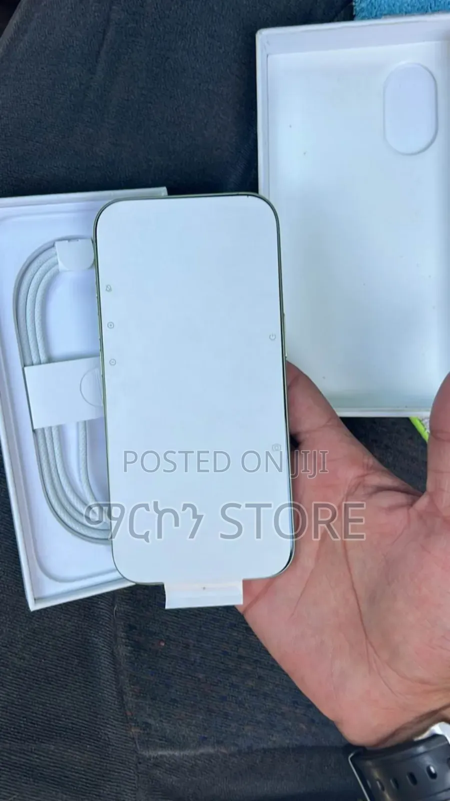 New Apple iPhone 17 256 GB Green