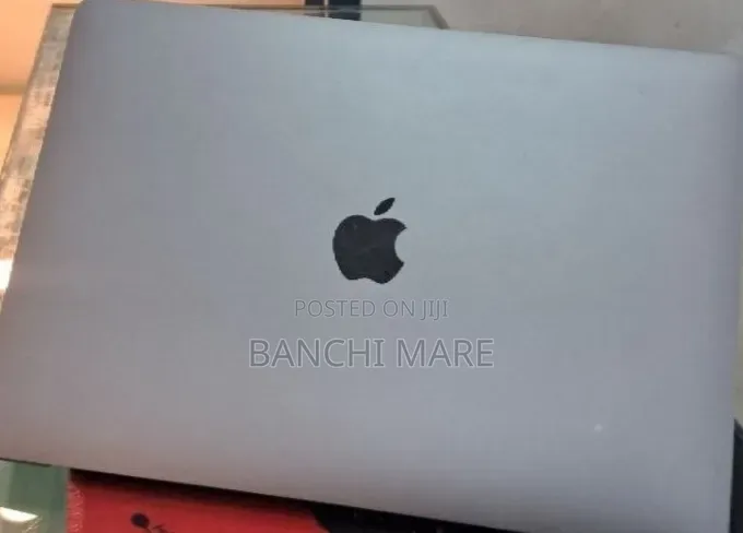 New Laptop Apple MacBook Air 2020 M1 16GB Apple M1 Max SSD 256GB