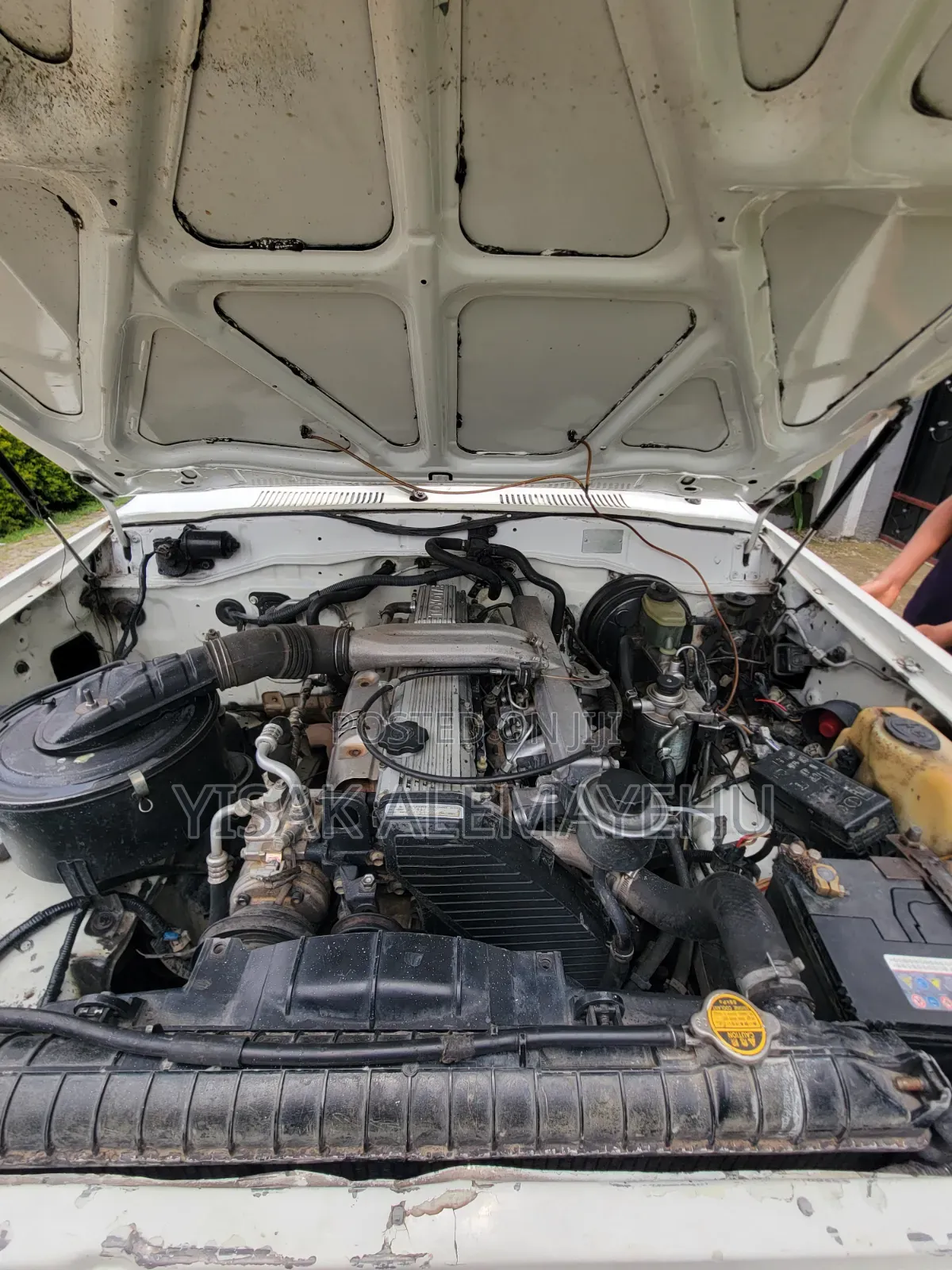 Toyota Land Cruiser 1996 White