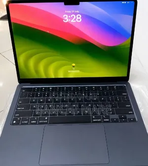 New Laptop Apple MacBook Air 2022 M2 8GB Intel Core M2 SSD 256GB