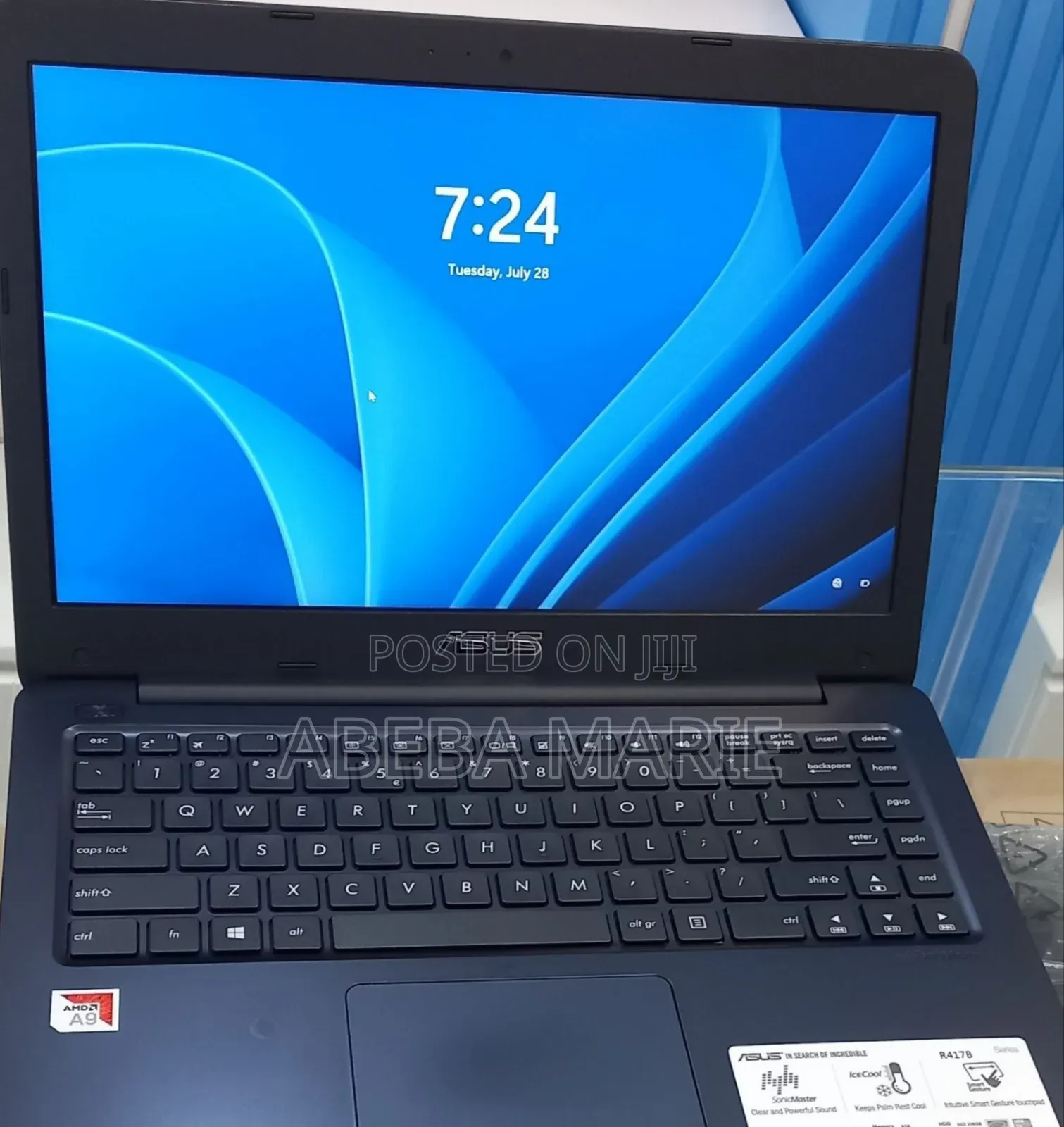 New Laptop Asus A42DE 8GB AMD A6 SSD 256GB
