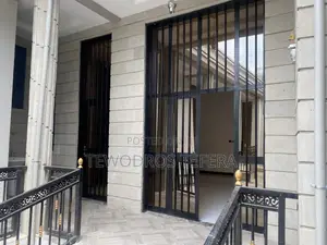Furnished 5bdrm House in Adama for sale