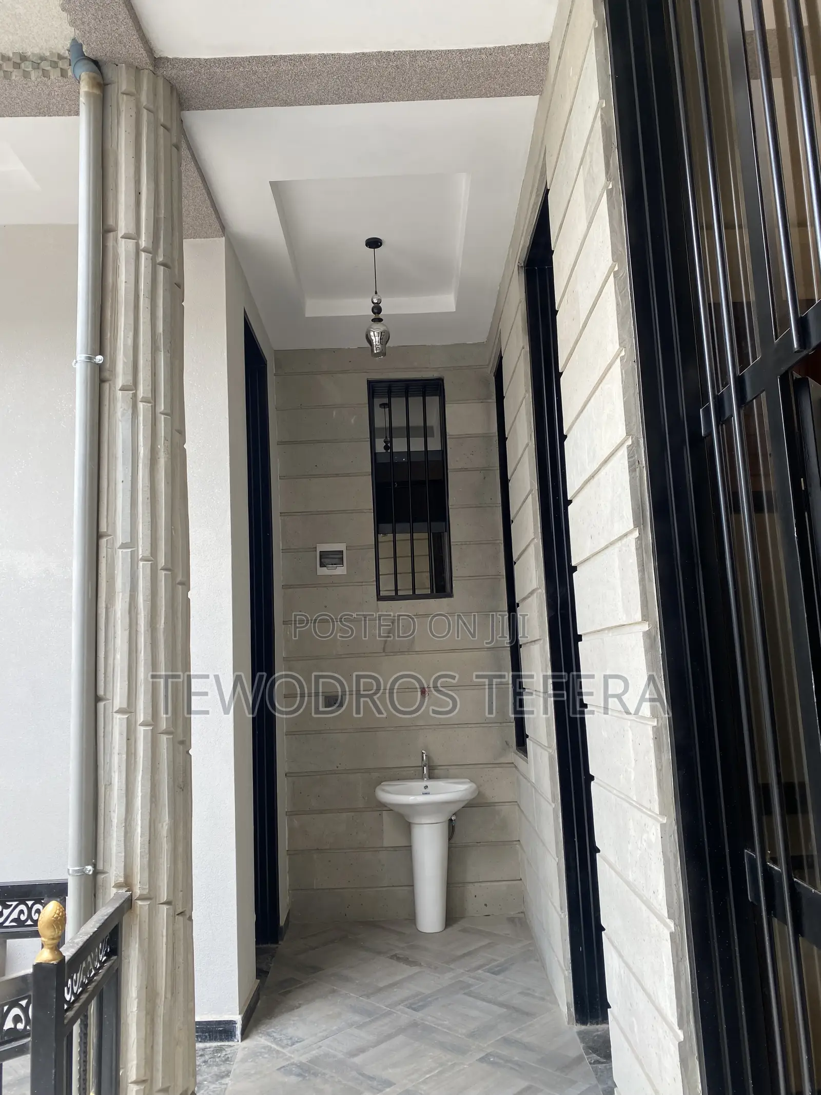 Furnished 5bdrm House in Adama for sale