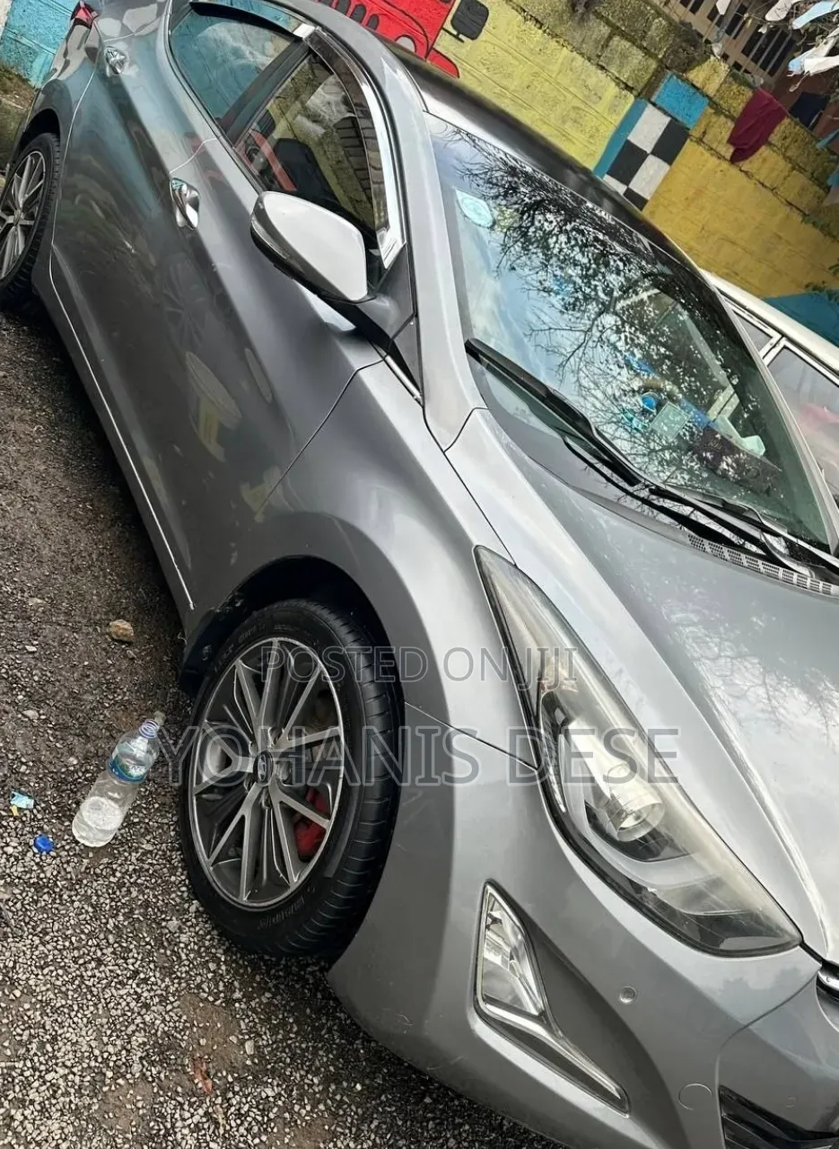 Hyundai Avante 2015 Pearl