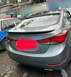 Hyundai Avante 2015 Pearl