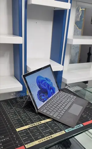 New Laptop Microsoft Surface Pro 7+ 32GB Intel Core i7 SSD 1T