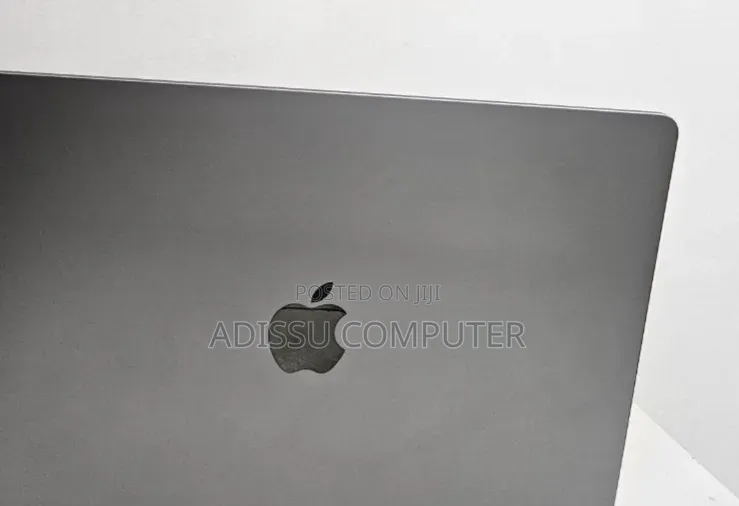New Laptop Apple MacBook Air 2024 M3 8GB Intel Core M3 SSD 512GB
