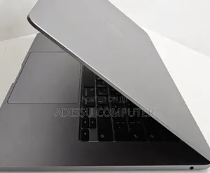 New Laptop Apple MacBook Air 2024 M3 8GB Intel Core M3 SSD 512GB