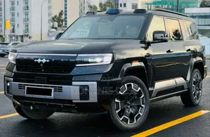BYD Leopard 8 2.0 Hybrid AWD 2025 Matt Black