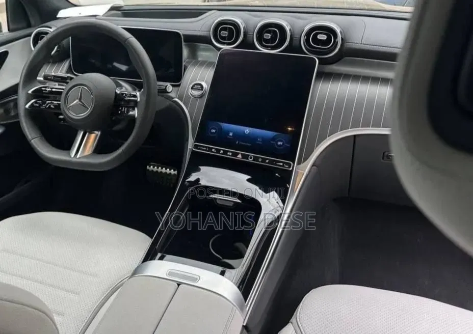 Mercedes-Benz GLC-Class 2024 Black