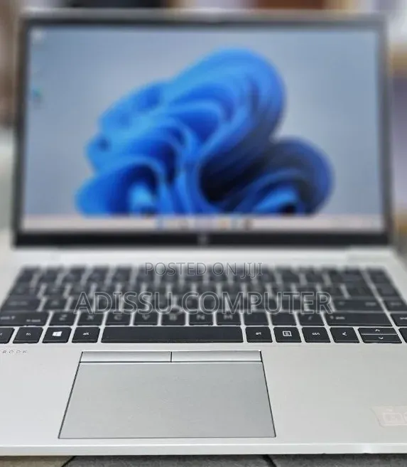 New Laptop HP EliteBook 840 G7 16GB Intel Core i7 SSD 512GB