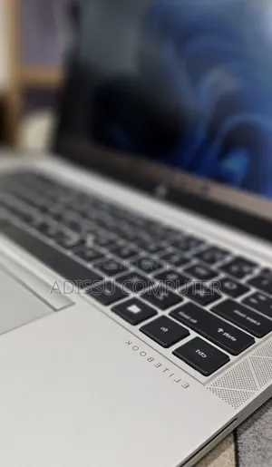 New Laptop HP EliteBook 840 G7 16GB Intel Core i7 SSD 512GB